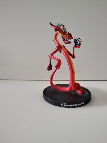 Mushu beeldje Disneyland Paris beschikbaar voor biedingen