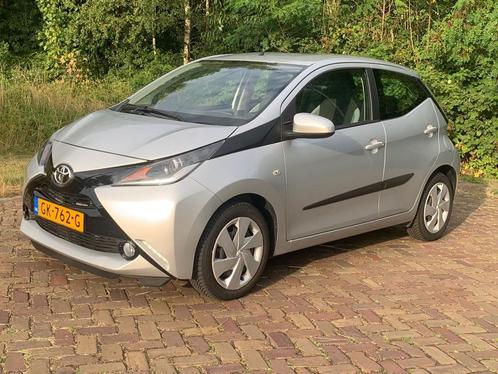 Toyota Aygo 1.0 12V Vvt-i Ddrs 2015 Grijs, Auto's, Toyota, Particulier, Aygo, ABS, Achteruitrijcamera, Airbags, Airconditioning