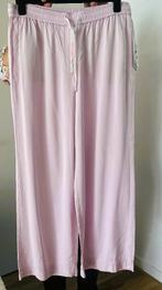 heerlijke broek van Marccain maatje 44/46, Kleding | Dames, Paars, Maat 42/44 (L), Ophalen of Verzenden, Zo goed als nieuw