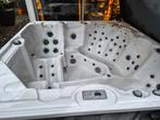 Sunspa Orlando Jacuzzi, Tuin en Terras, Bubbelbaden en Hottubs, Ophalen, Gebruikt, Filter, Vast