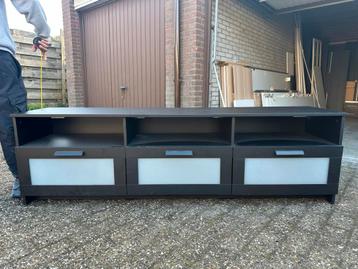 IKEA Brimnes TV Meubel met 3 Lades beschikbaar voor biedingen