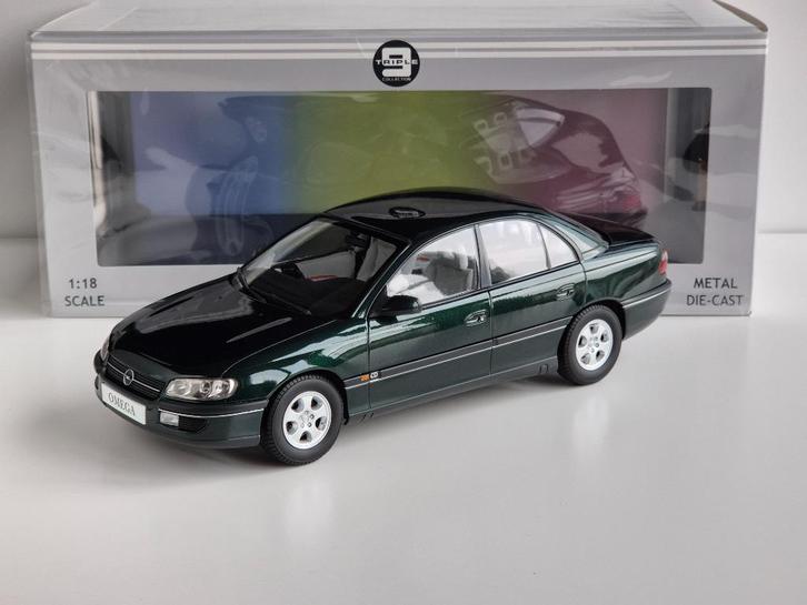 1:18 Triple9 Opel Omega B Jungle Green 1996, Hobby en Vrije tijd, Modelauto's | 1:18, Zo goed als nieuw, Auto, Overige merken