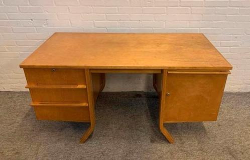 Bureau EB04 Berken serie van Cees Braakman Pastoe jaren 50., Huis en Inrichting, Bureaus, Ophalen of Verzenden