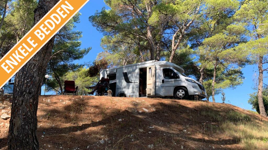 LMC Cruiser Passion 673 G Camper verhuur Jo-Li, Caravans en Kamperen, Verhuur