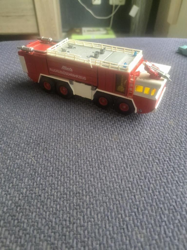 Siku metz flugfeld loschfahrzeug, Gebruikt, West germany, N.b, Bus of Vrachtwagen