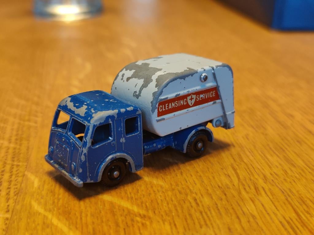 Matchbox Tippax Refuse Collector, Ophalen of Verzenden, Zo goed als nieuw, Auto