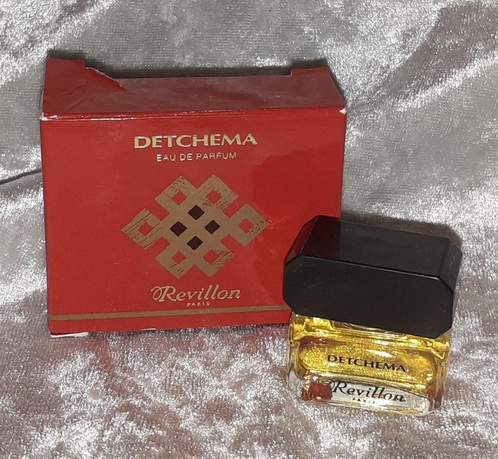 Volle parfum mini Revillon Detchema + doosje, Ophalen of Verzenden, Zo goed als nieuw, Miniatuur, Gevuld