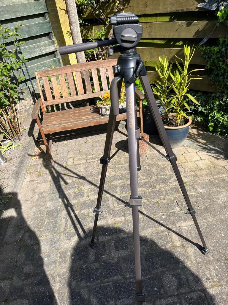 Uitschuifbaar foto statief vanguard, Ophalen, Zo goed als nieuw, Minder dan 150 cm, Driepoot
