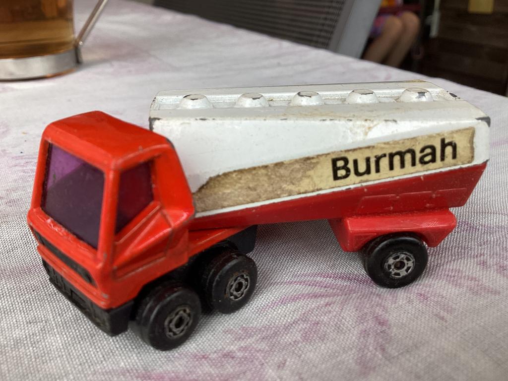 Freeway gastanker van Matchbox, Ophalen of Verzenden, Gebruikt, Bus of Vrachtwagen, Matchbox