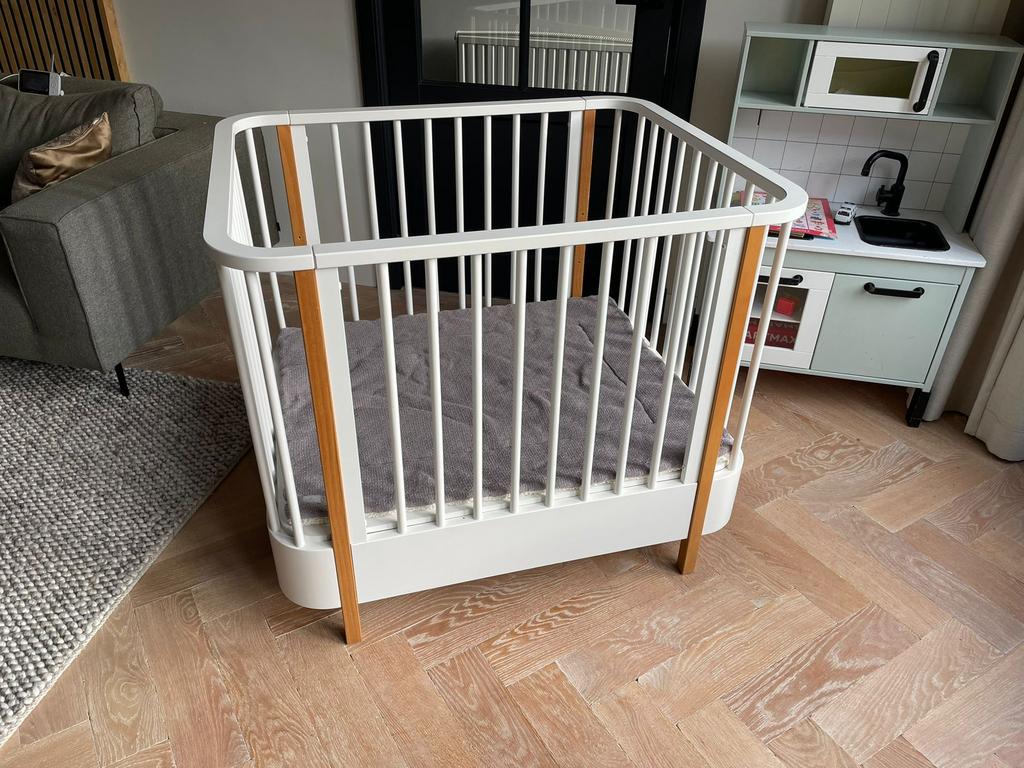 Zeer nette box van merk Coming 80x100, Kinderen en Baby's, Boxen, Ophalen, Zo goed als nieuw, Boxkleed