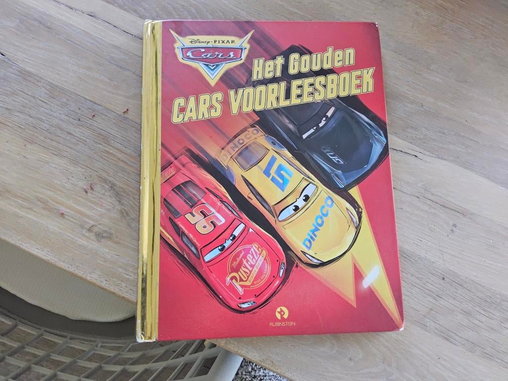 Het Gouden Cars Voorleesboek - Disney Pixar, Boeken, Ophalen of Verzenden, Zo goed als nieuw, Disney Pixar, Fictie algemeen