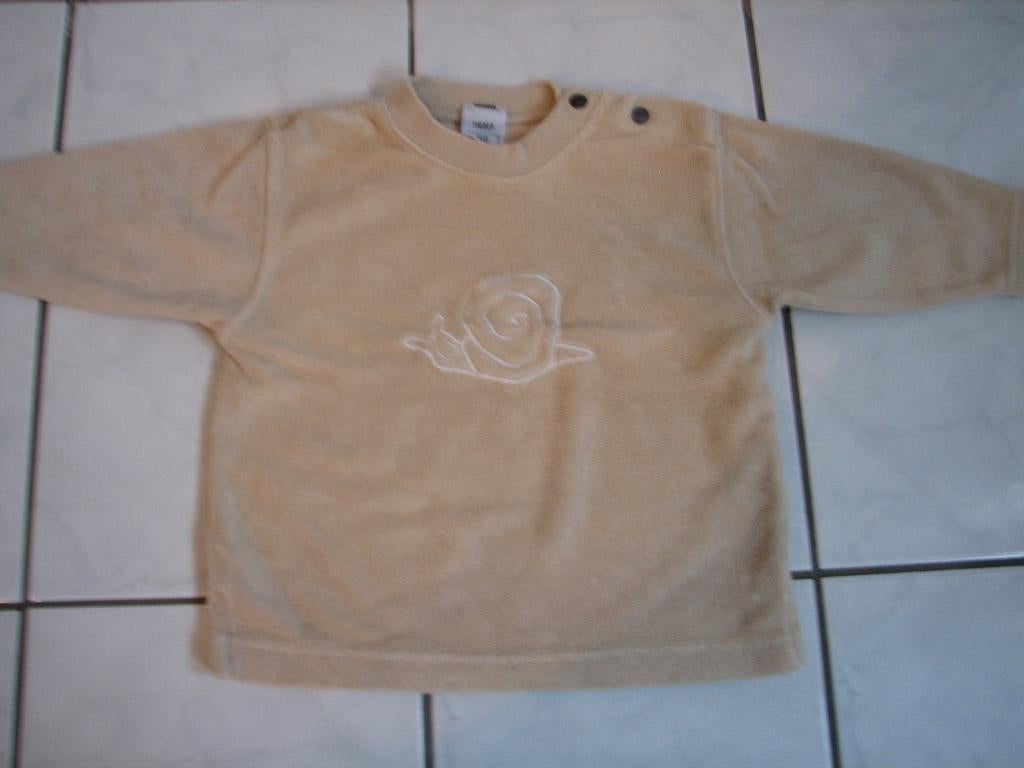 Babyshirt maat 68, Kinderen en Baby's, Babykleding | Maat 68, Ophalen of Verzenden, Gebruikt, Jongetje, Shirtje of Longsleeve