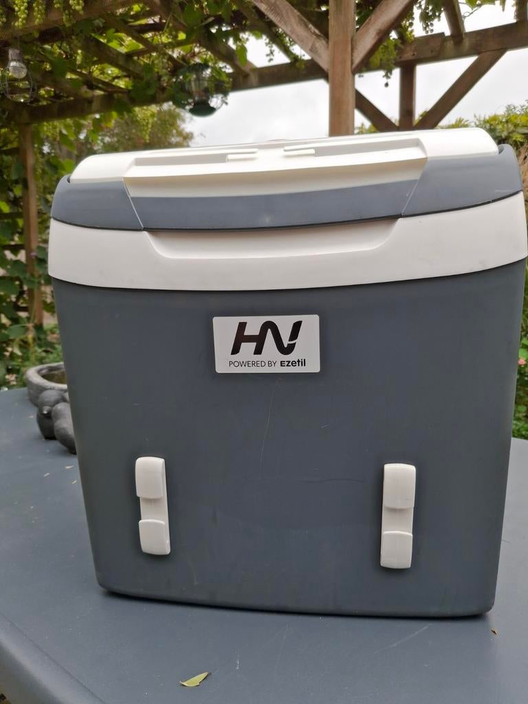 Ezetil elektrische koelbox 12V met 220V adapter, Caravans en Kamperen, Koelboxen, Ophalen