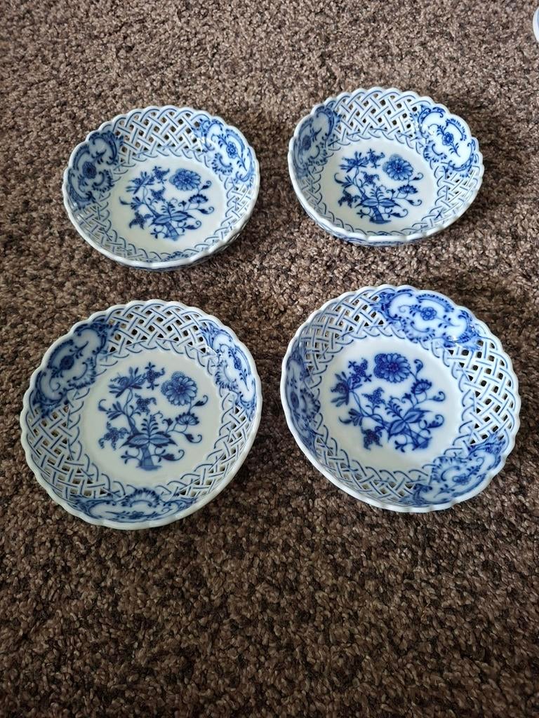 Meissen schaaltjes, Blau Zwiebelmuster, begin 20e, Antiek en Kunst, Antiek | Porselein, Ophalen