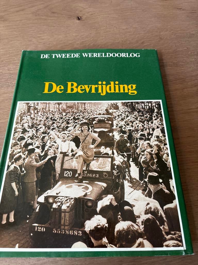 De bevrijding, Boeken, Ophalen of Verzenden, Zo goed als nieuw