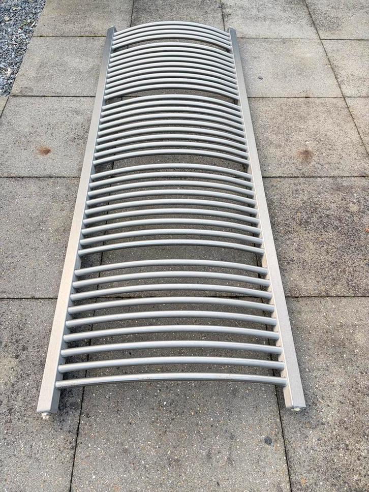 RVS Handdoekradiator - Stijlvol en Functioneel, Doe-het-zelf en Verbouw, Verwarming en Radiatoren, Gebruikt, Radiator, 800 watt of meer
