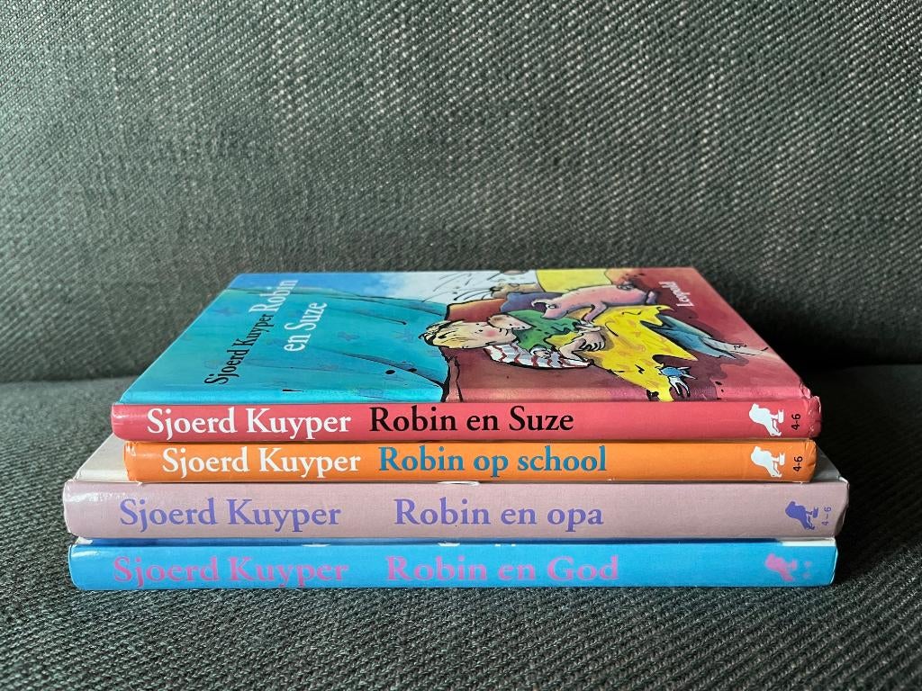 Sjoerd Kuyper - Robin boeken. (Hardcovers) 4 x, 4 x Sjoerd Kuyper, Fictie algemeen, Ophalen of Verzenden, Zo goed als nieuw