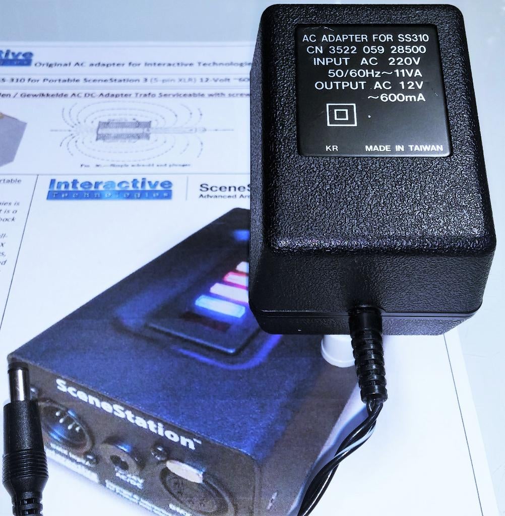 SS310 CN 3522 AC AC adapter 12V 0.6A 7.2W Wisselspanning out, Ophalen of Verzenden, Zo goed als nieuw