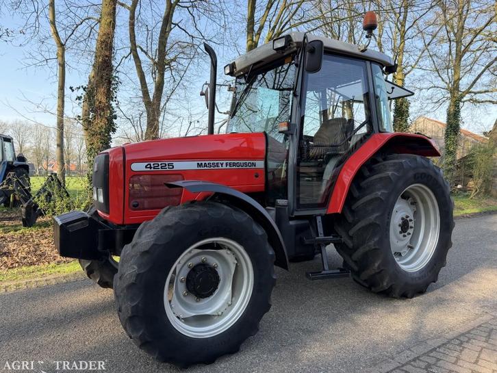 Massey Ferguson 4225, Zakelijke goederen, Agrarisch | Tractoren