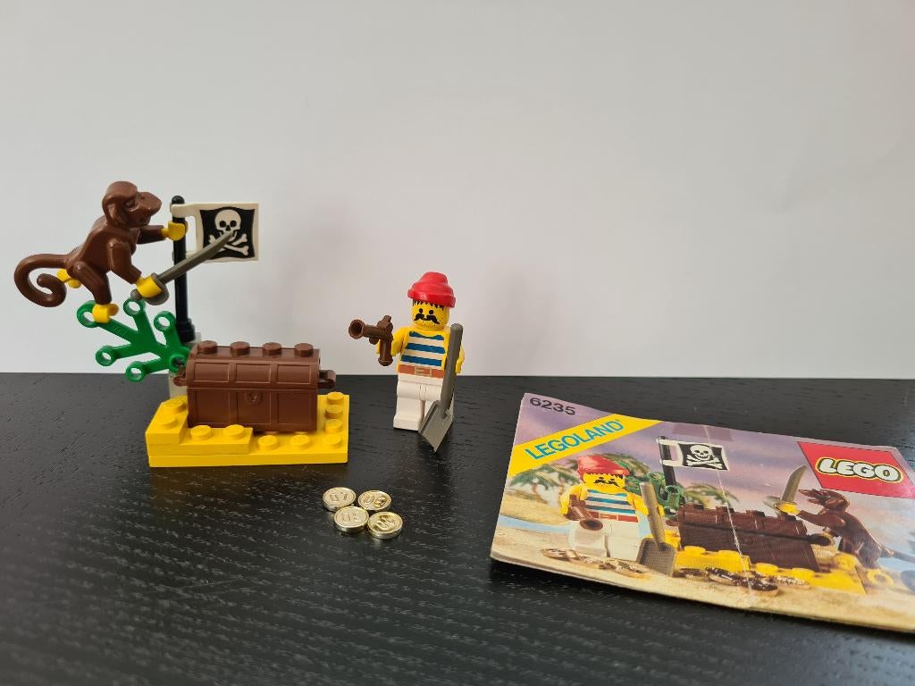 Lego 6235 Burried Treasure Piraat met aap en schatkist, Kinderen en Baby's, Speelgoed | Duplo en Lego, Lego, Gebruikt, Overige thema's
