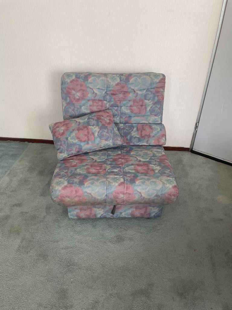 — gratis afhalen — Bedbank / slaapbank, Ophalen, Zo goed als nieuw, Tweepersoons