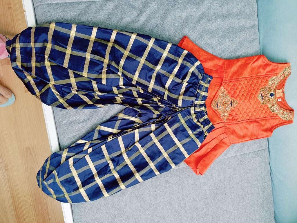 Etnische kleding voor meisjes (5-6 jaar), Ophalen of Verzenden