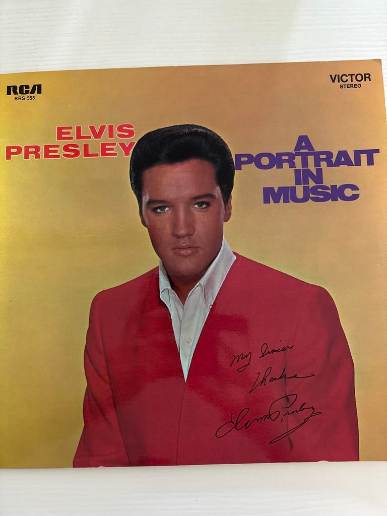 Elvis Presley-A Portrait in Music LP met uitklapfoto, Verzamelen, Ophalen of Verzenden, Zo goed als nieuw, Cd of Plaat