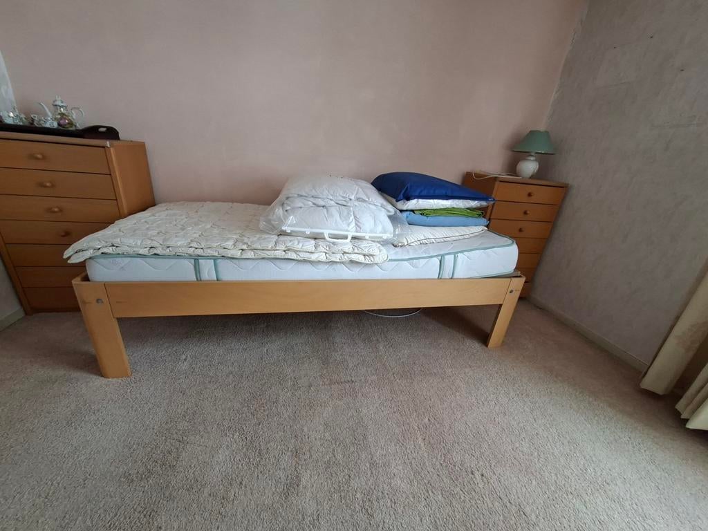 2 Auping eenpersoonsbedden 90x200 met spiraal, Ophalen, 90 cm, Eenpersoons, Bruin