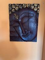 Wandbord hout driedelen met haken, thaise beeld kunststof., Ophalen, Zo goed als nieuw