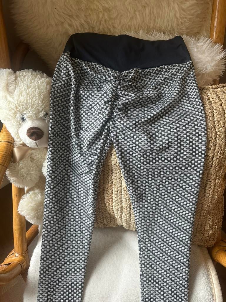 Grijs/blauwe scrunch legging met gaas patroon, maat m, Ophalen of Verzenden, Zo goed als nieuw, Blauw