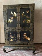Vintage Chinese Bruidskast / TV-meubel - Zwart met Goud, Ophalen