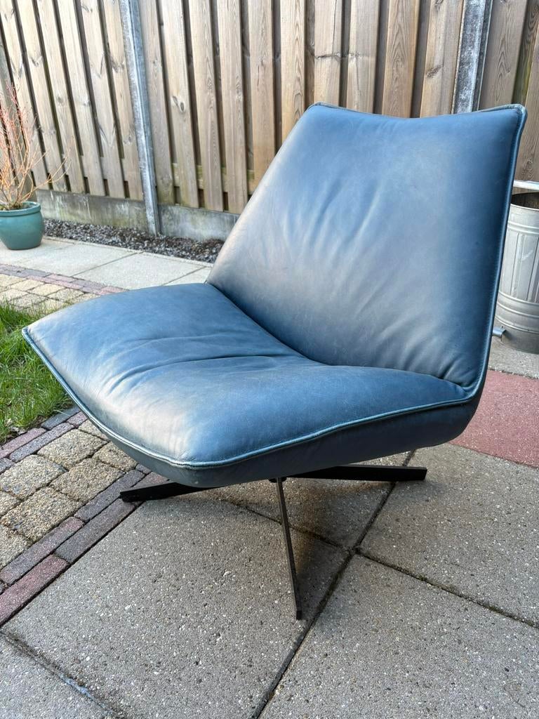 Mooie blauwe leren stoel / fauteuil, in perfecte staat!, Ophalen, Zo goed als nieuw, Rechthoekig, Leer