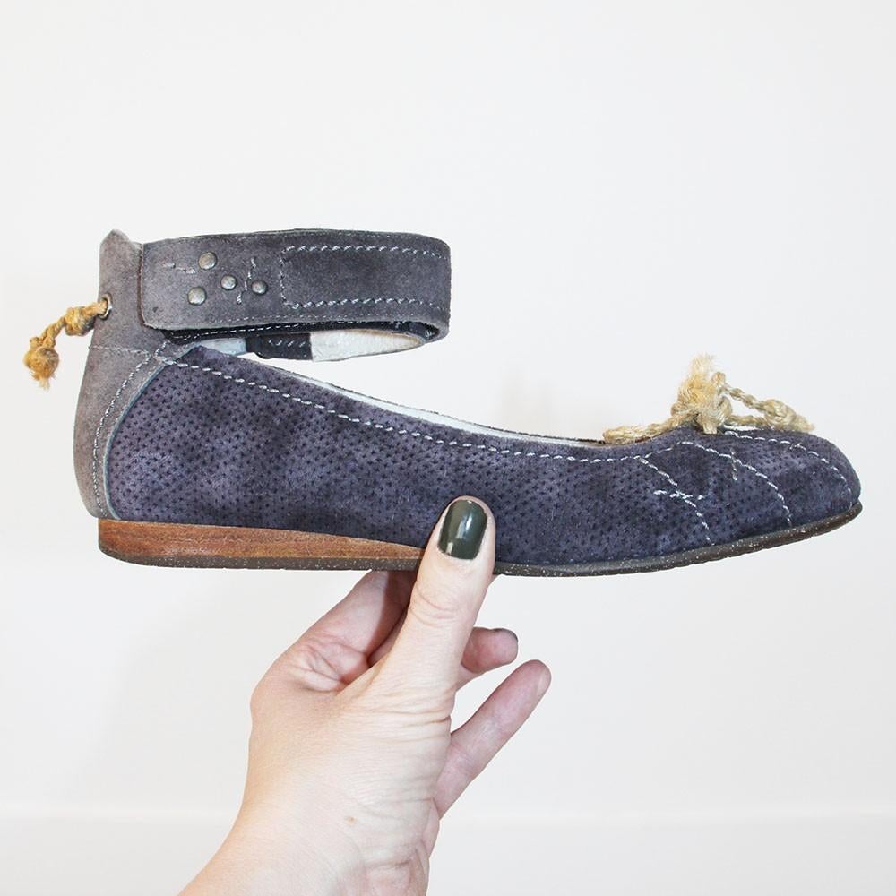 Mooie Suede Bazza Sandalen -s13 (Maat 39G) € 45,-, Kleding | Dames, Schoenen, Bazza, Overige kleuren, Zo goed als nieuw, Sandalen of Muiltjes