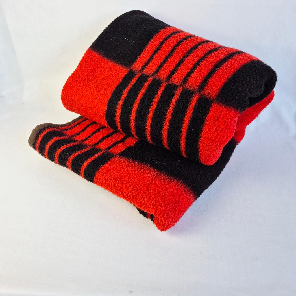 Jaren 70 Deken Zwart-Rood, Niet bekend, Gebruikt, Verzenden, NVT