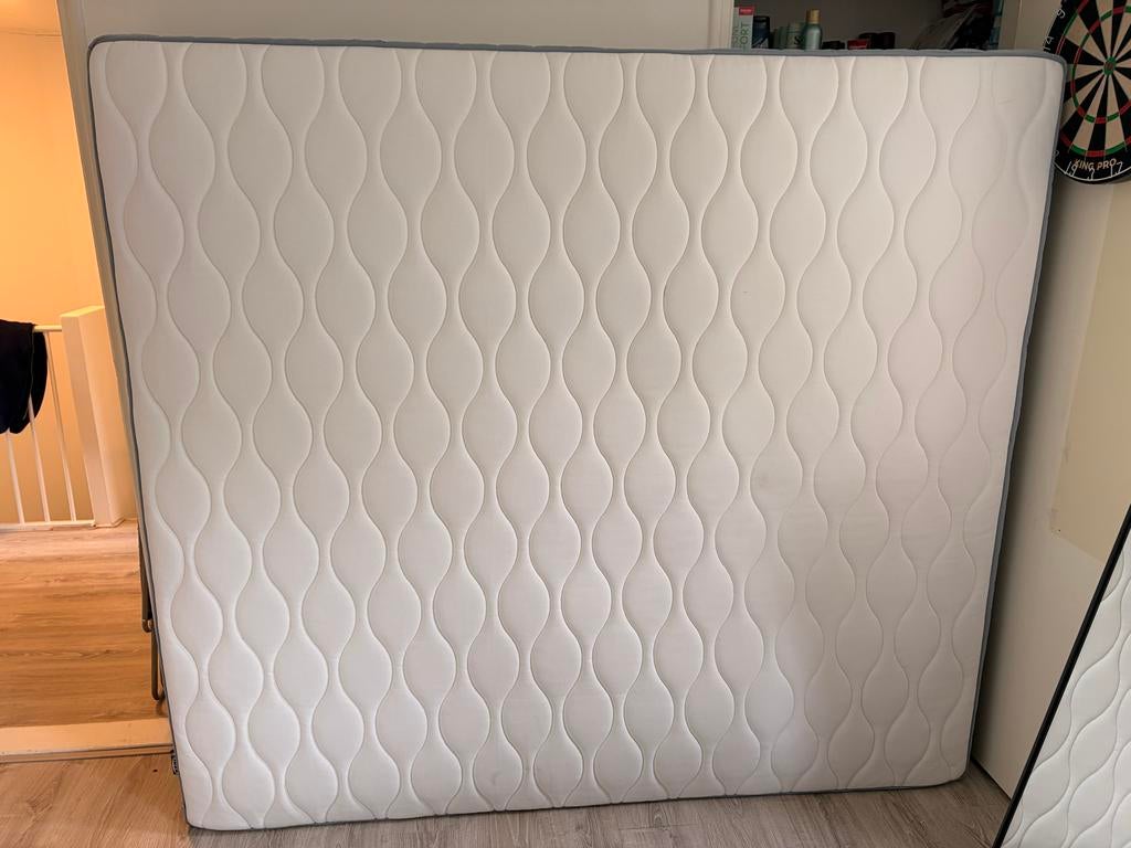 Ikea matras 180x200cm, Huis en Inrichting, Ophalen, Tweepersoons, Zo goed als nieuw, Matras