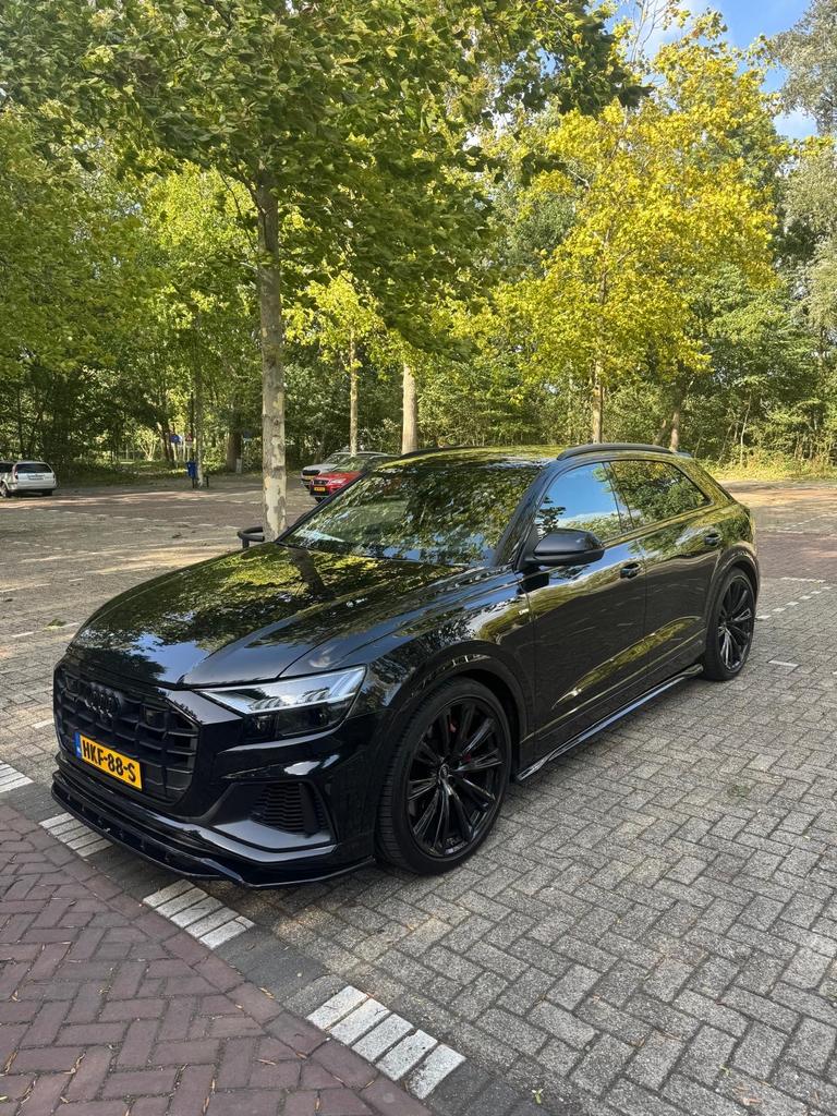 Audi Q8 55 Tfsi e Quattro 381pk Tiptronic 2021 Zwart, Automaat, 2995 cc, Q8, Plug-in hybride