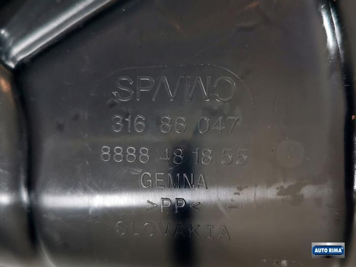 Expansievat van een Volvo XC40, Gebruikt, -, -, Ophalen of Verzenden