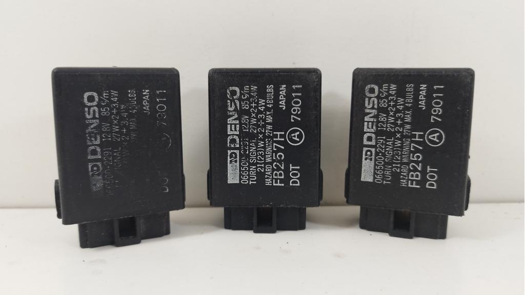 Knipperlicht Relais Yamaha fzr 600 fzr600, Motoren, Niet ingevuld, Gebruikt, Niet ingevuld, Ophalen of Verzenden