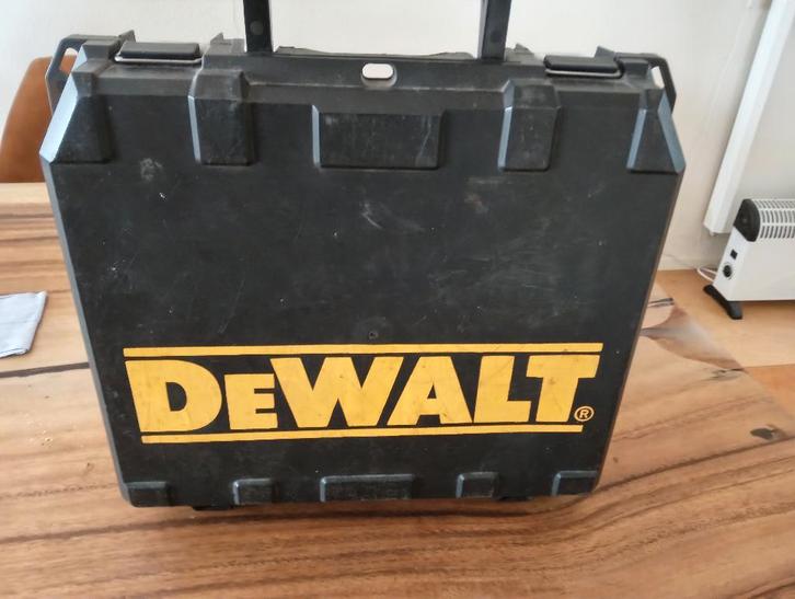 De Walt accu schroefmachine compleet., Doe-het-zelf en Verbouw, Gereedschap | Boormachines, Gebruikt, Boor- en Schroefmachine