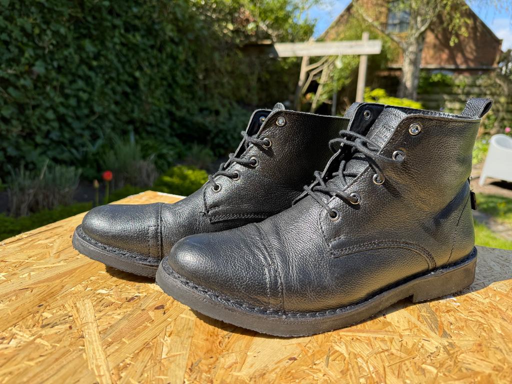 Zwarte lederen herenschoen (mt 44), Ophalen, Zwart, Gedragen, Levi’s