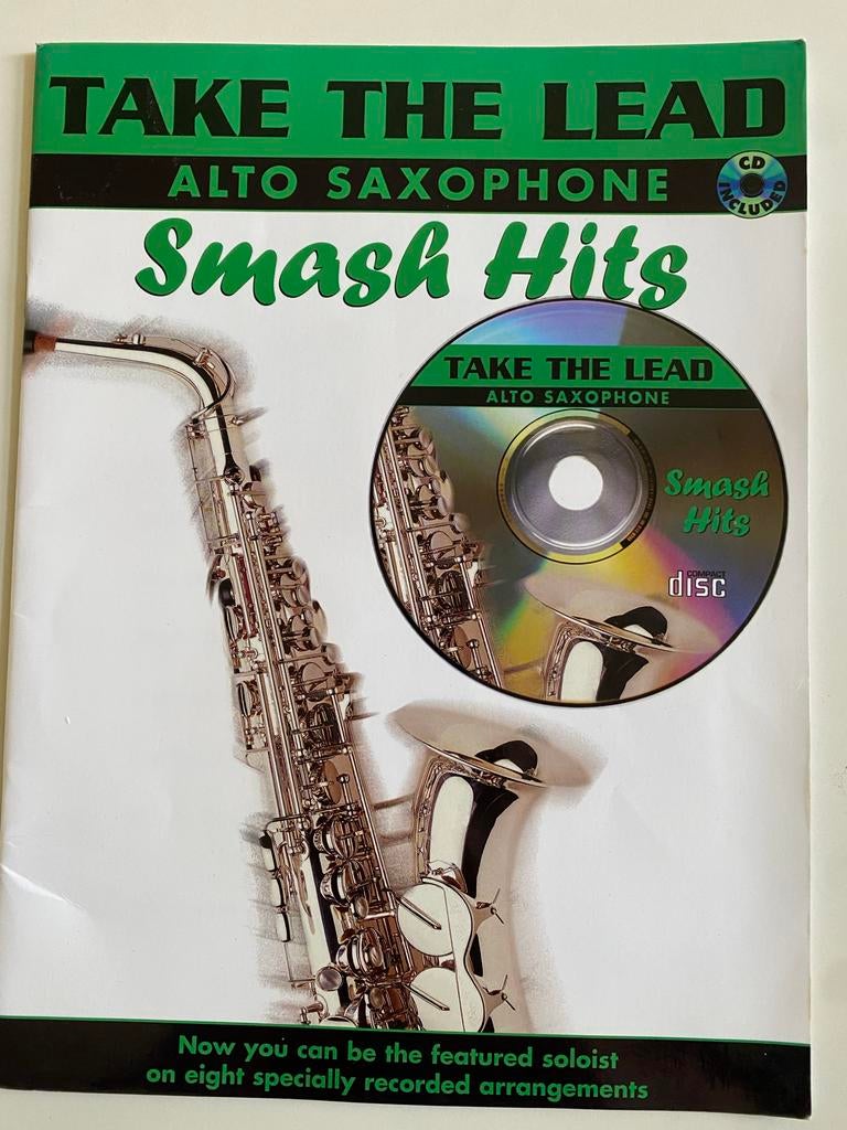Muziekboek Take the Lead Smash Hits voor Alto Saxophone, Gebruikt, Saxofoon, Ophalen of Verzenden, Thema