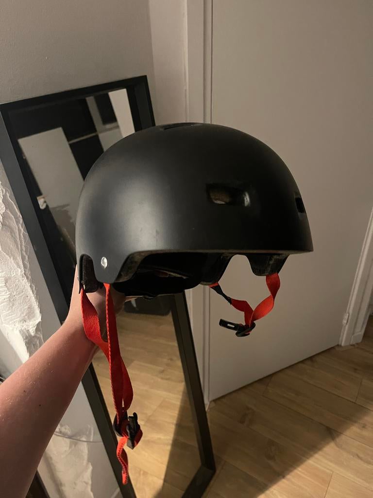 Skate helm voor kinderen, Sport en Fitness, Skateboarden, Ophalen of Verzenden, Zo goed als nieuw, Bescherming
