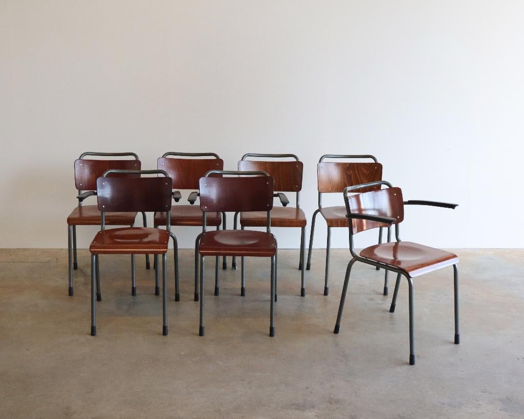 7x Gispen 106 en 206 TU Delft stoelen, Huis en Inrichting, Ophalen, Gebruikt, Molenakkerstraat 10b, Bruin