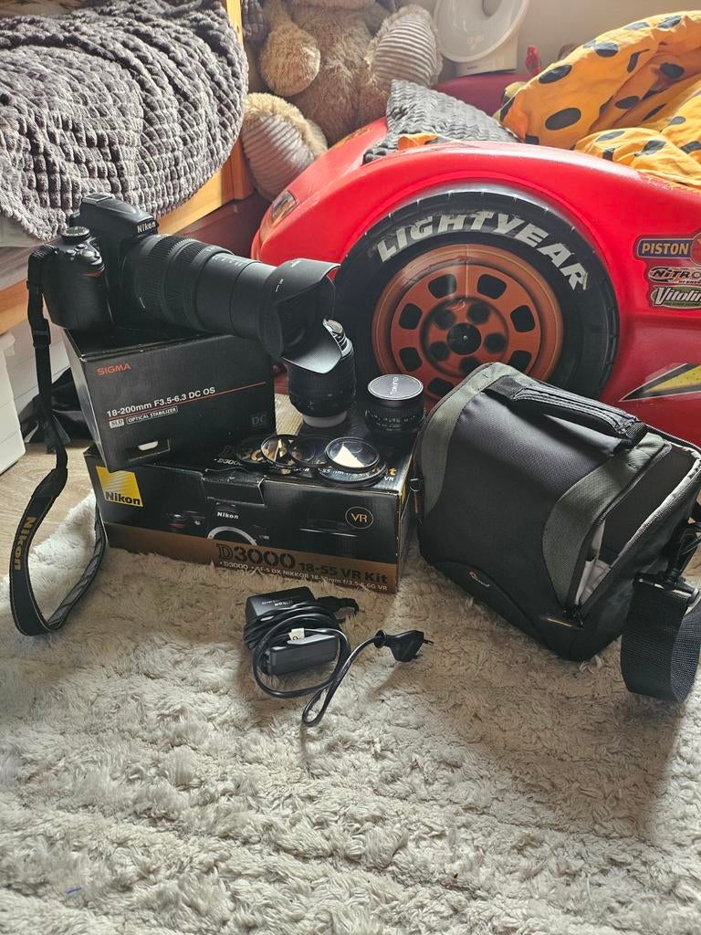 Nikon D3000 met heel veel extra's, Spiegelreflex, Ophalen of Verzenden, Zo goed als nieuw, Nikon
