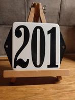 Emaille huisnummer 201, Ophalen of Verzenden, Zo goed als nieuw