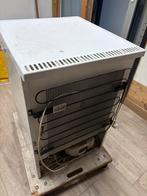 1: tafelmodel koelkast goed om je bier koud te houden, Ophalen, 100 tot 150 liter, 160 cm of meer, 45 tot 60 cm