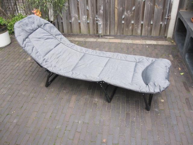 Ligbed inklapbaar, Tuin en Terras, Ligbedden, Ophalen of Verzenden, Nieuw, Aluminium, Inklapbaar