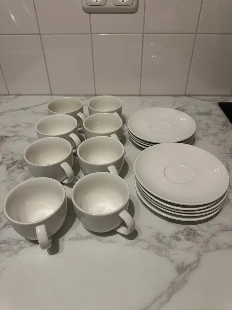 VT Wonen servies wit–16-delig (8 kopjes + schotels)als nieuw, Antiek en Kunst, Antiek | Servies compleet, Ophalen of Verzenden