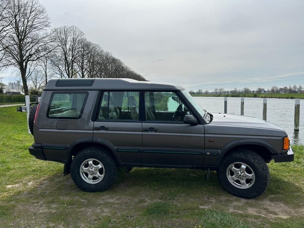 Land Rover Discovery 2, Auto's, Beige, 2495 cc, 255 €/maand, 138 pk