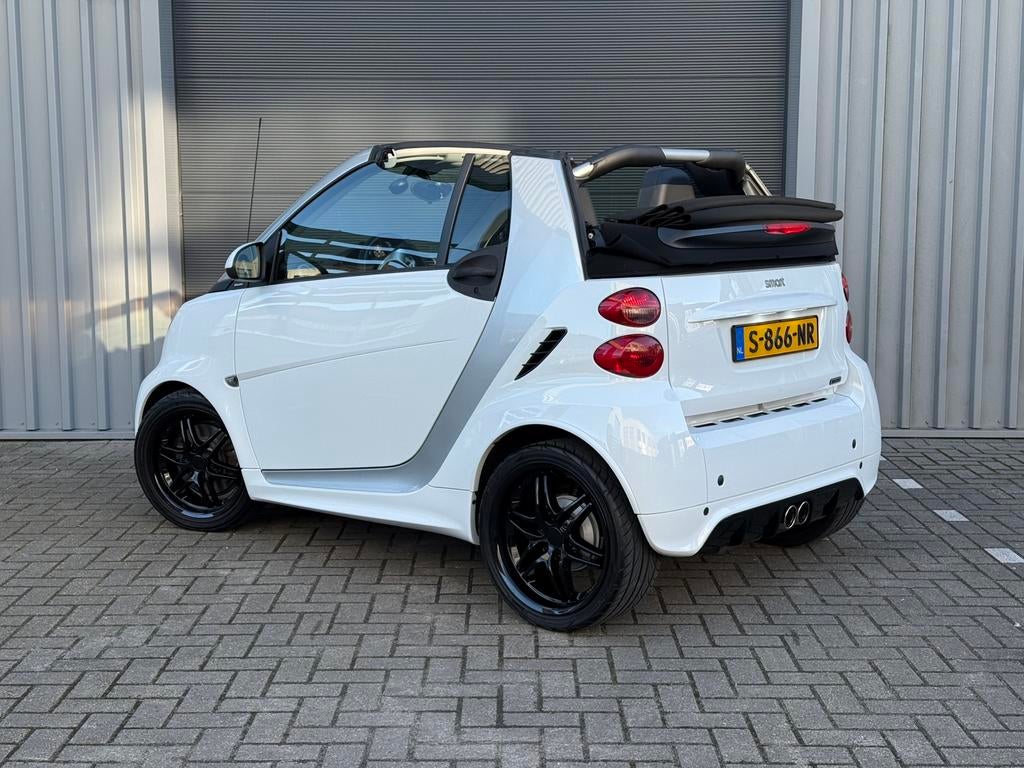 Smart ForTwo Cabrio 1.0 Automaat BRABUS Airco|Leer|Stoelver|, Auto's, Smart, Automaat, Euro 5, Achterwielaandrijving, Zwart